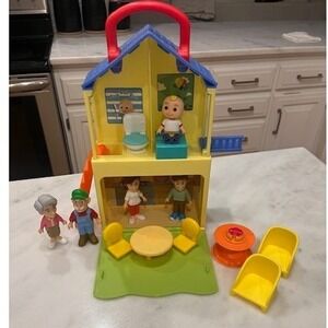 CoComelon Carry Along House Playset Figures‎ Furniture Pretend Play Toddler